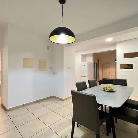 White Star - 100m From Serena * 프로타라스