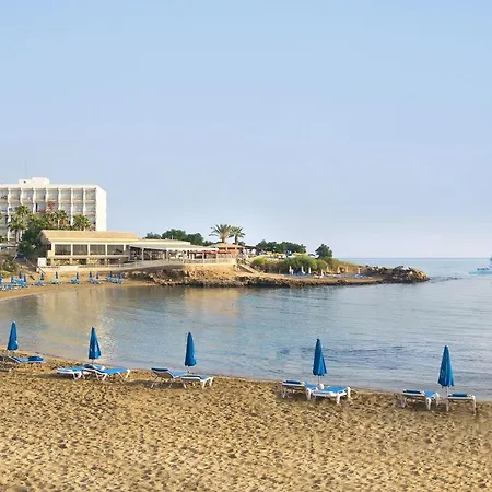 White Star - 100m From Serena